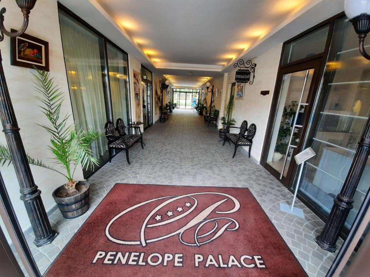 Private Apartments By The Sea With A Large Terrace In Apart Hotel! Pomorie Exterior foto