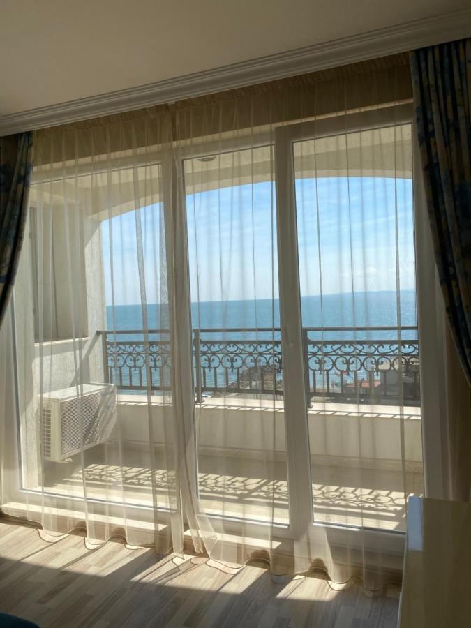 Private Apartments By The Sea With A Large Terrace In Apart Hotel! Pomorie Exterior foto